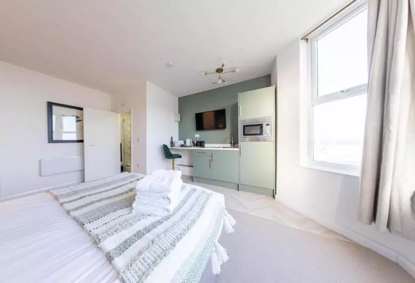 Bowles Aparthotel By Yoko Property