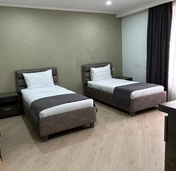 Hotel Aparan