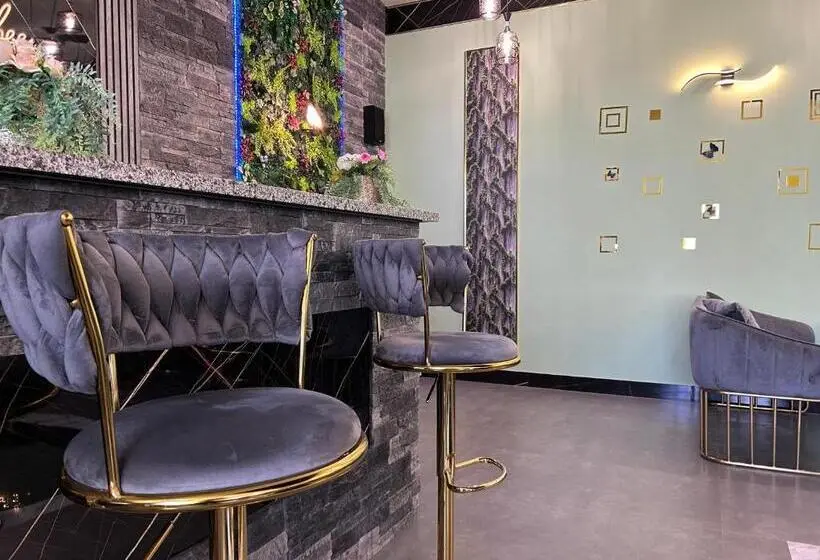 Hotel Aparan