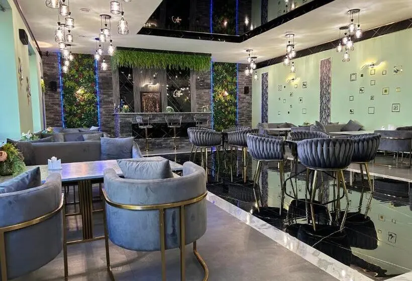 Hotel Aparan