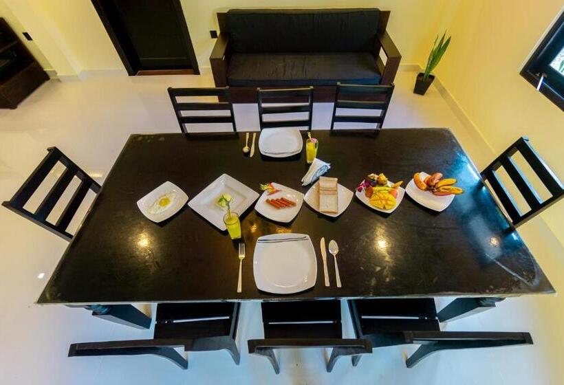 ホテル Charlie Breeze