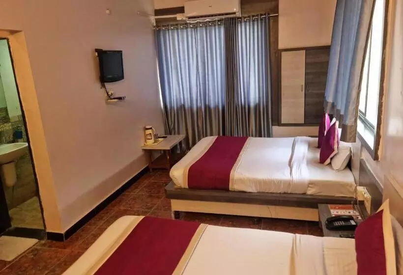 Hotelli Kiara Eshosans Palace
