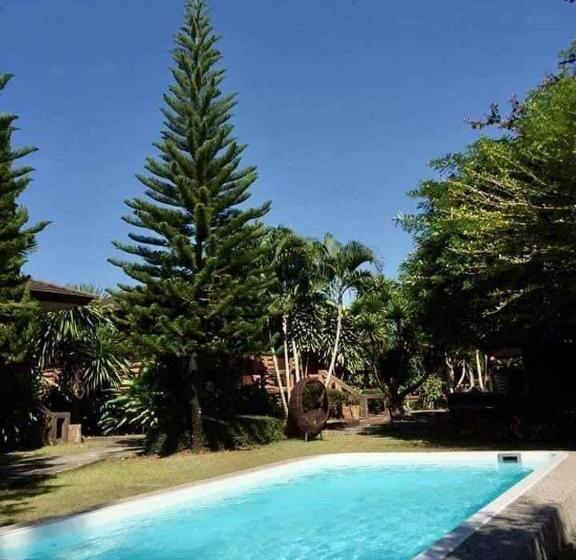 ホテル Pine Valley Khaoyai