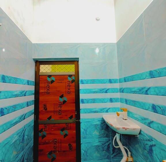 Hotel The Akash Guest House 15 Min Walking From Ram Janam Bhumi