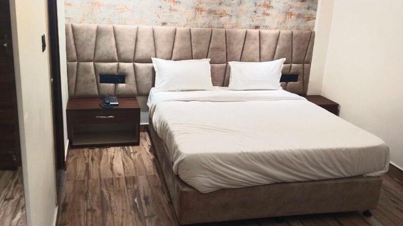 Oyo Flagship Hotel Mithila Shiv Palace