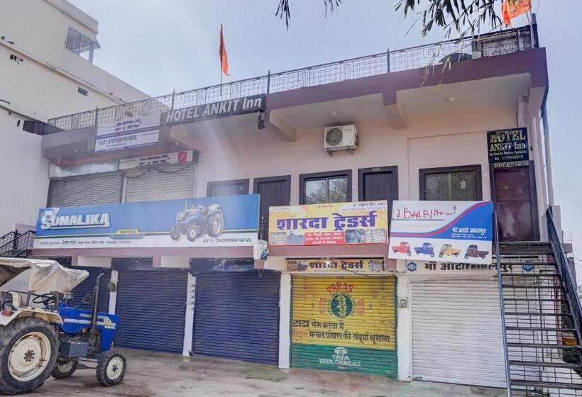 Oyo Hotel Ankit Inn