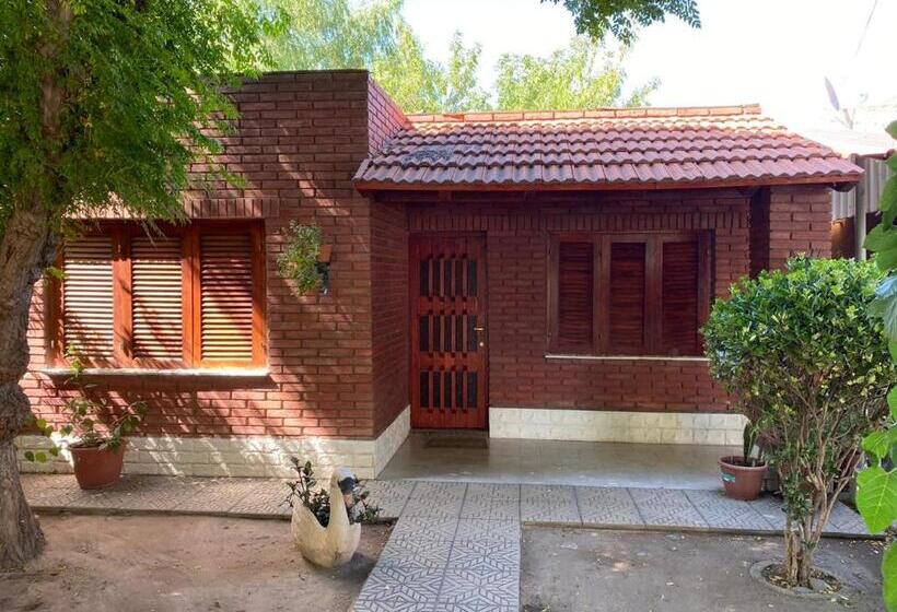 פנסיון El Rincon De Clarita