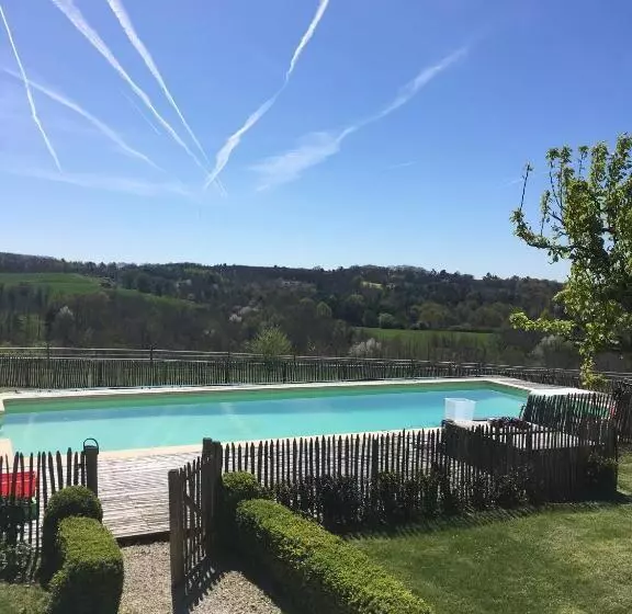 ペンション La Sautie