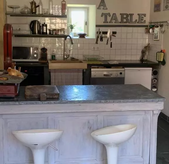 ペンション La Sautie