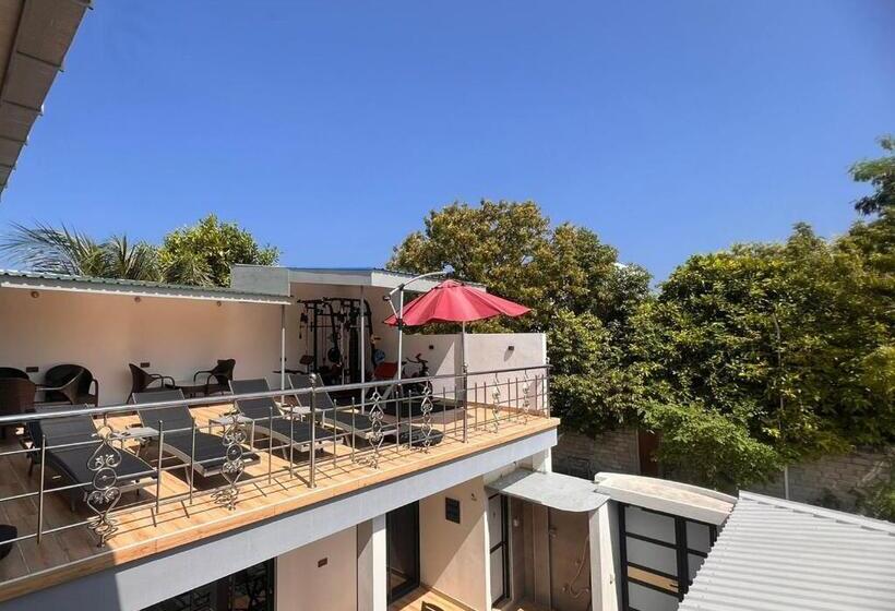 پانسیون Mingzhuge