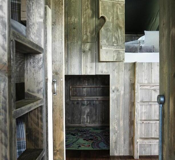 Пансион Sandringham Safari Tent Lodge