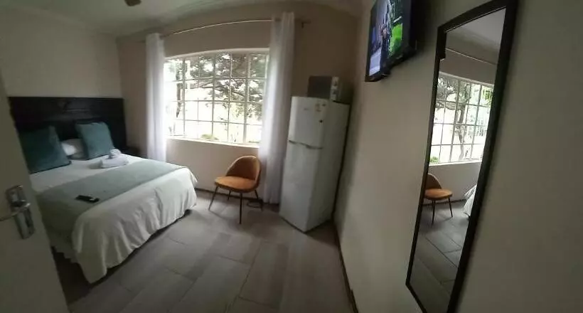 پانسیون Secret Guest House