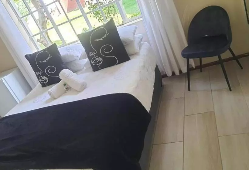 پانسیون Secret Guest House