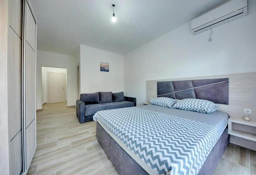 پانسیون Summer Dreams