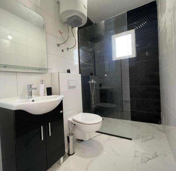 پانسیون Summer Dreams