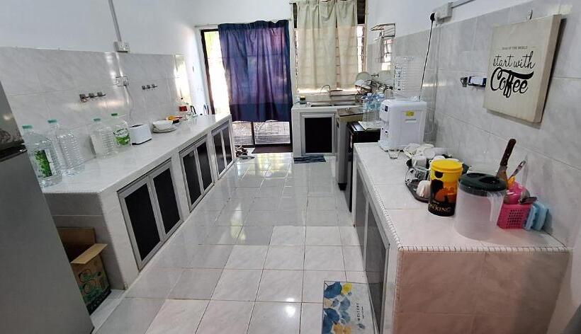 Albergue Knight Residence