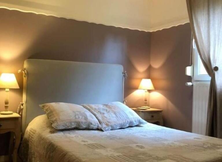 ベッドアンドブレックファースト Chambres D Hôtes Hébergement F.mathieu