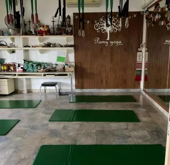 Aamiaismajoitus (B&B) Pamy Yoga Studio