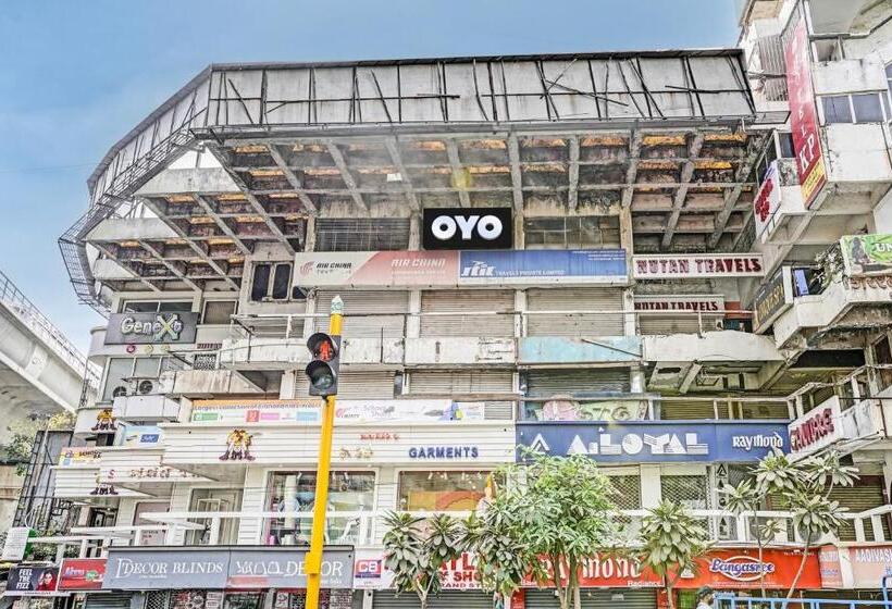 Collection O Hotel Kp