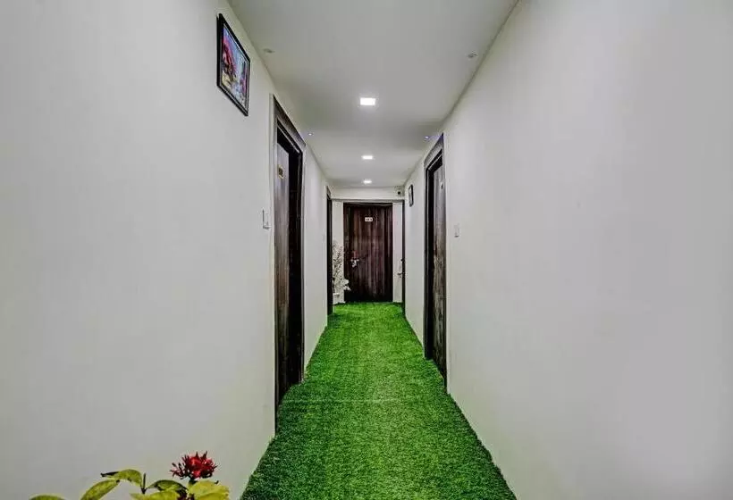 Collection O Hotel Kp