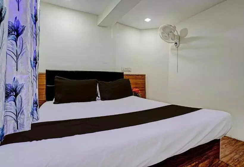 Collection O Hotel Kp