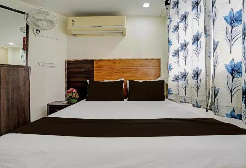 Collection O Hotel Kp