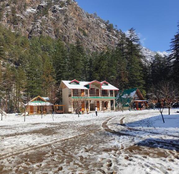 هتل Avalanche Cottages