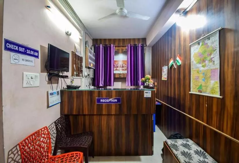 ホテル Shreenathji Inn