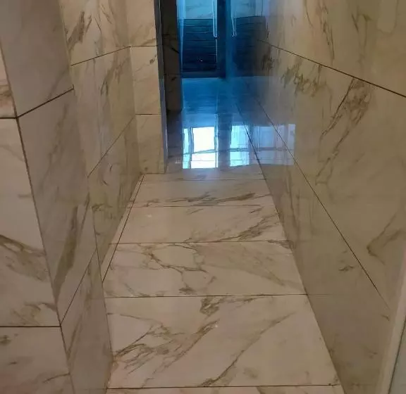 ホテル Janta Inn
