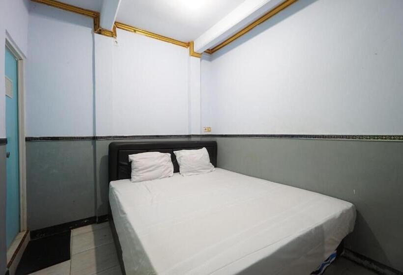 فندق Oyo 93628 Scorpion Guest House & Beach