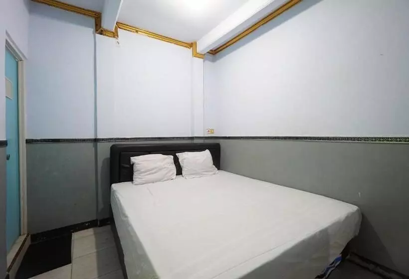 Hotelli Oyo 93628 Scorpion Guest House & Beach