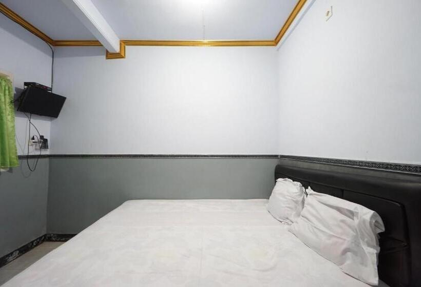 فندق Oyo 93628 Scorpion Guest House & Beach