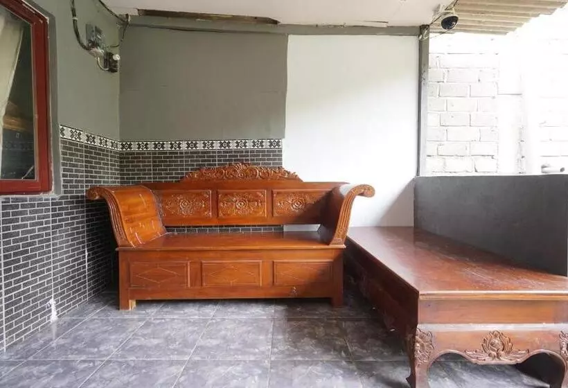 Hotelli Oyo 93628 Scorpion Guest House & Beach