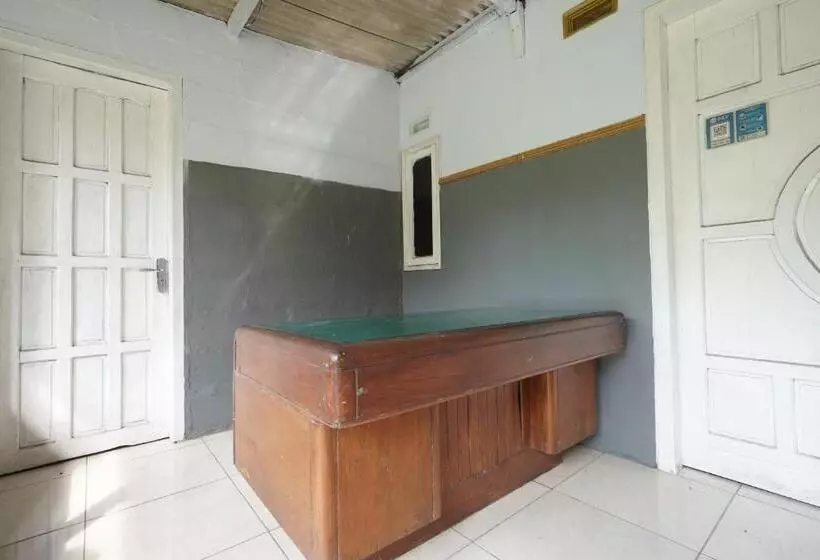 Hotelli Oyo 93628 Scorpion Guest House & Beach