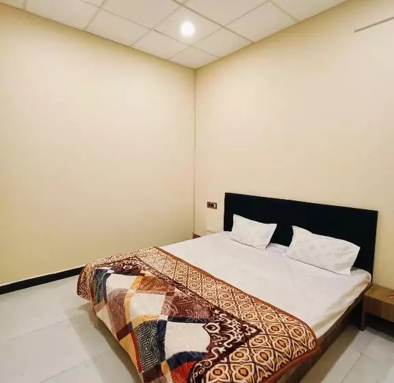 ホテル Rudram