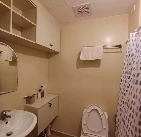 Avida Tower 3 L21 Staycation Rm 117