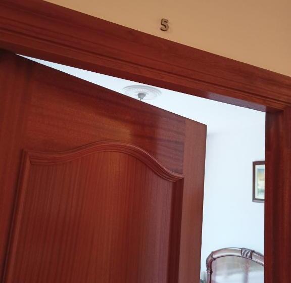 بنسيون Casa Do Avò