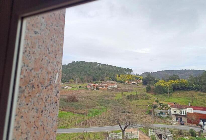 بنسيون Casa Do Avò