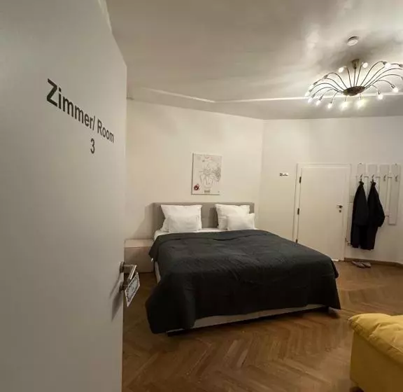 پانسیون Datri Petite Suite 1   3