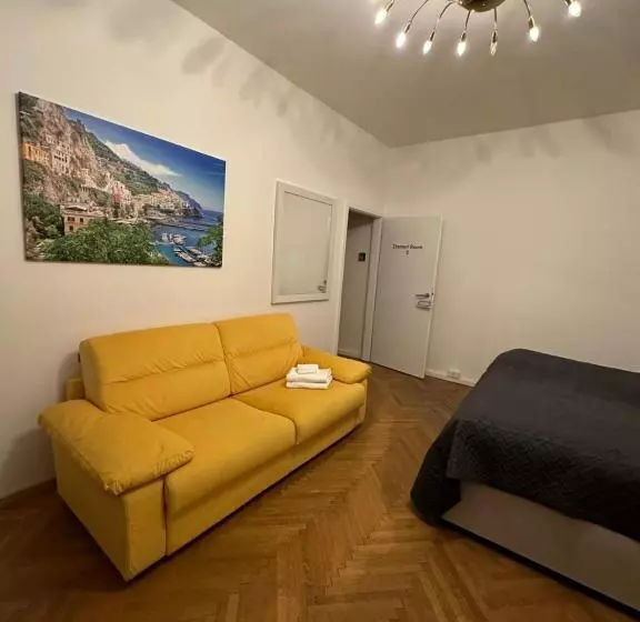 پانسیون Datri Petite Suite 1   3