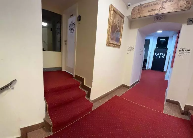 پانسیون Datri Petite Suite 1   3