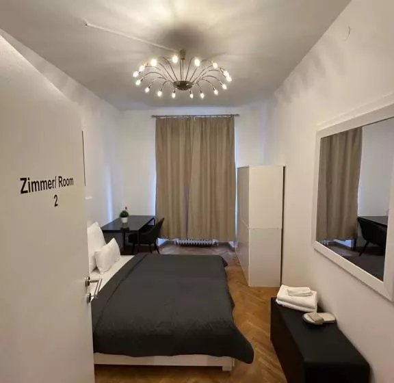 پانسیون Datri Petite Suite 1   3