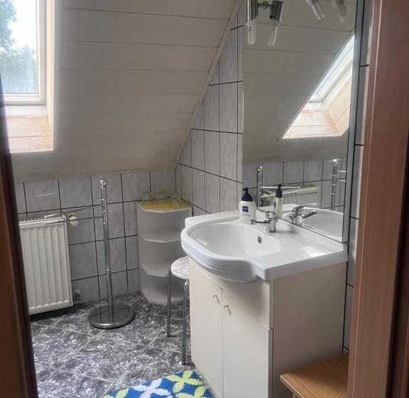 Пансион Einzelzimmer Obergeschoss