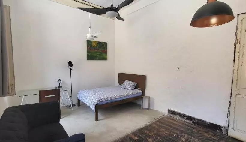 پانسیون Guattari House Santa Teresa