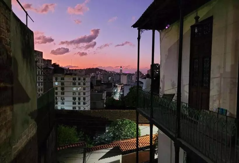 پانسیون Guattari House Santa Teresa