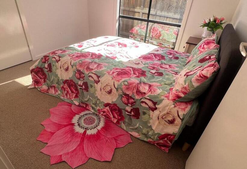 פנסיון Paradise Pavilion Hide Away