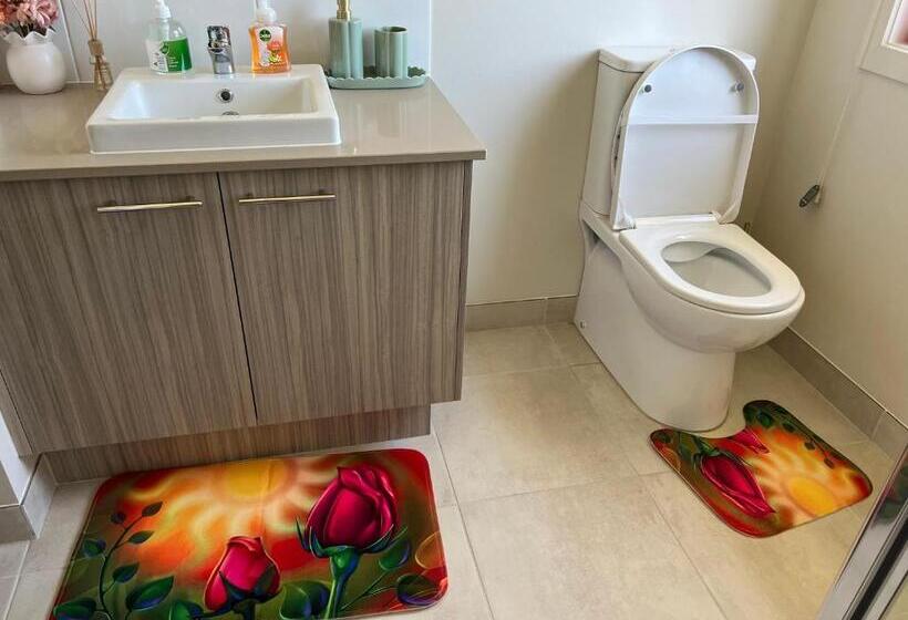 פנסיון Paradise Pavilion Hide Away