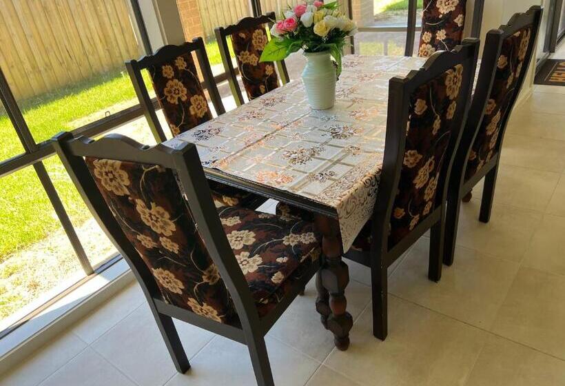 פנסיון Paradise Pavilion Hide Away