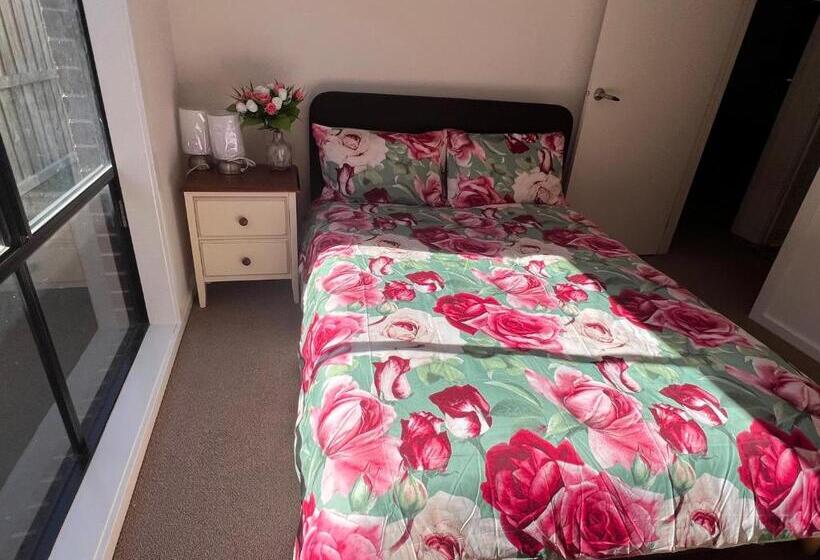 פנסיון Paradise Pavilion Hide Away