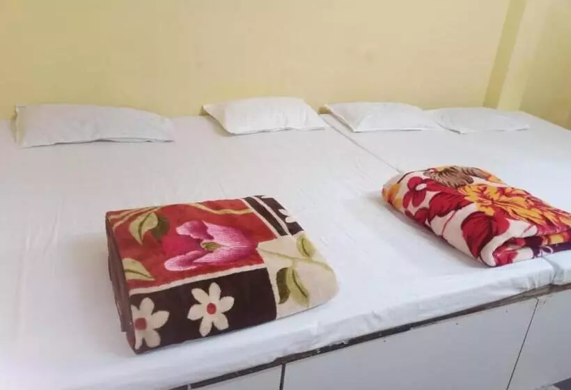 پانسیون Tirupati Balaji Guest House